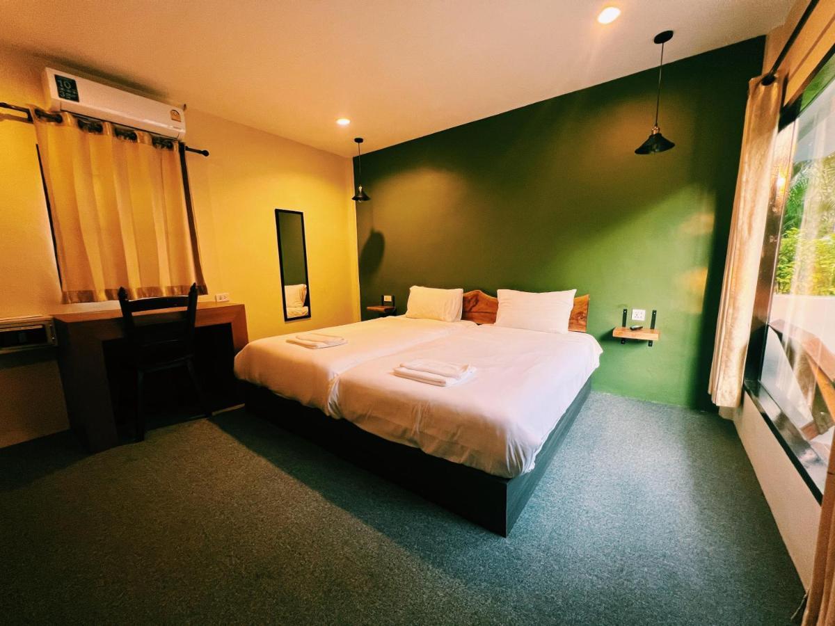Vivi Hotel Resort Phuket Exterior photo
